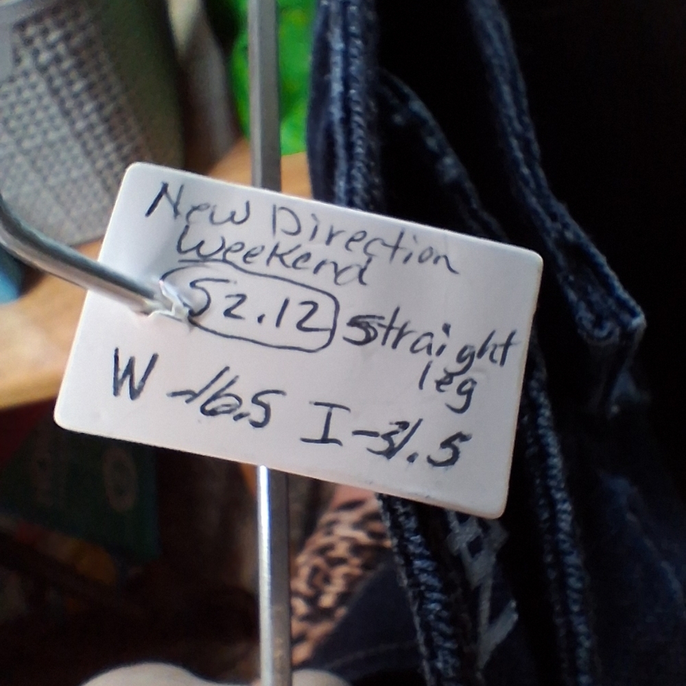 ☃️New Direction Weekend Jeans - Picture 4 of 4